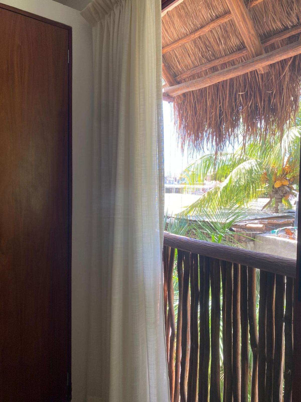 Hotel Pelecanus Suites Holbox Exterior photo